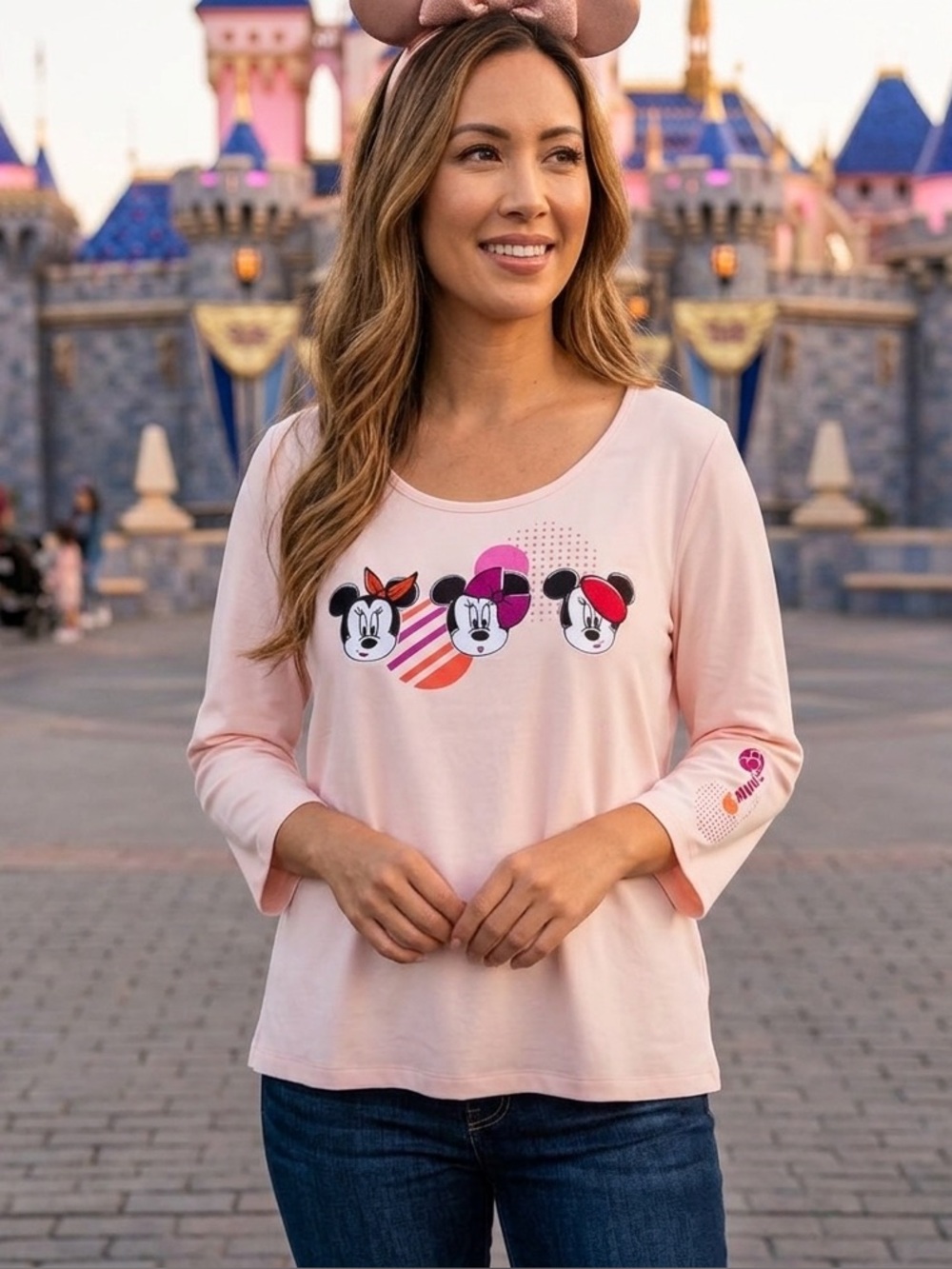 Disneyland Paris Minnie Parisienne Blouse Pink 3/4 Sleeve Top Women's Medium NWT - Picture 7 of 7